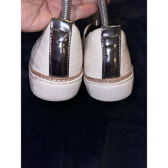 JOHNSTON & MURPHY Callie Slip On Sneaker White Croc Embossed Leather Women 7M - Picture 8 of 13